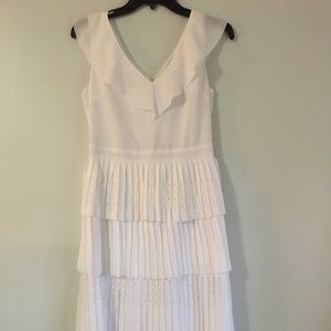 Banana republic white midi tier dress